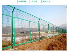 高速公路框架護(hù)欄網(wǎng)的制作工藝及用途